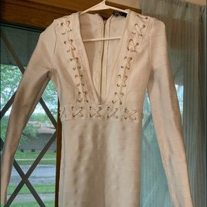 White dress with gold zipper